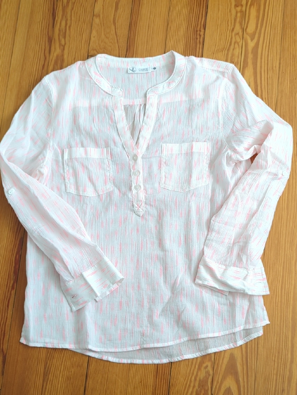 NWOT Carve Designs Dylan Gauze Shirt Small - Picture 3 of 7